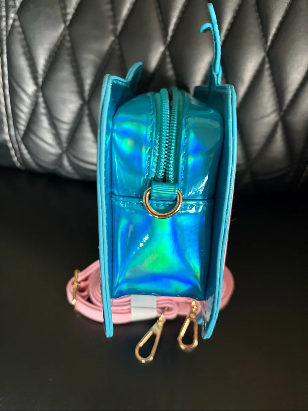 Bewaltz Netflix All Day Crossbody Bag Purse